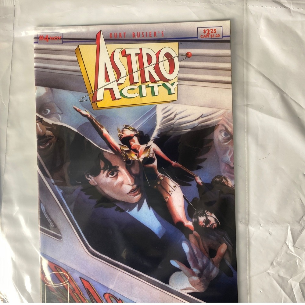 Astro City Comic Book Kurt‎ Busiek Issue 1225